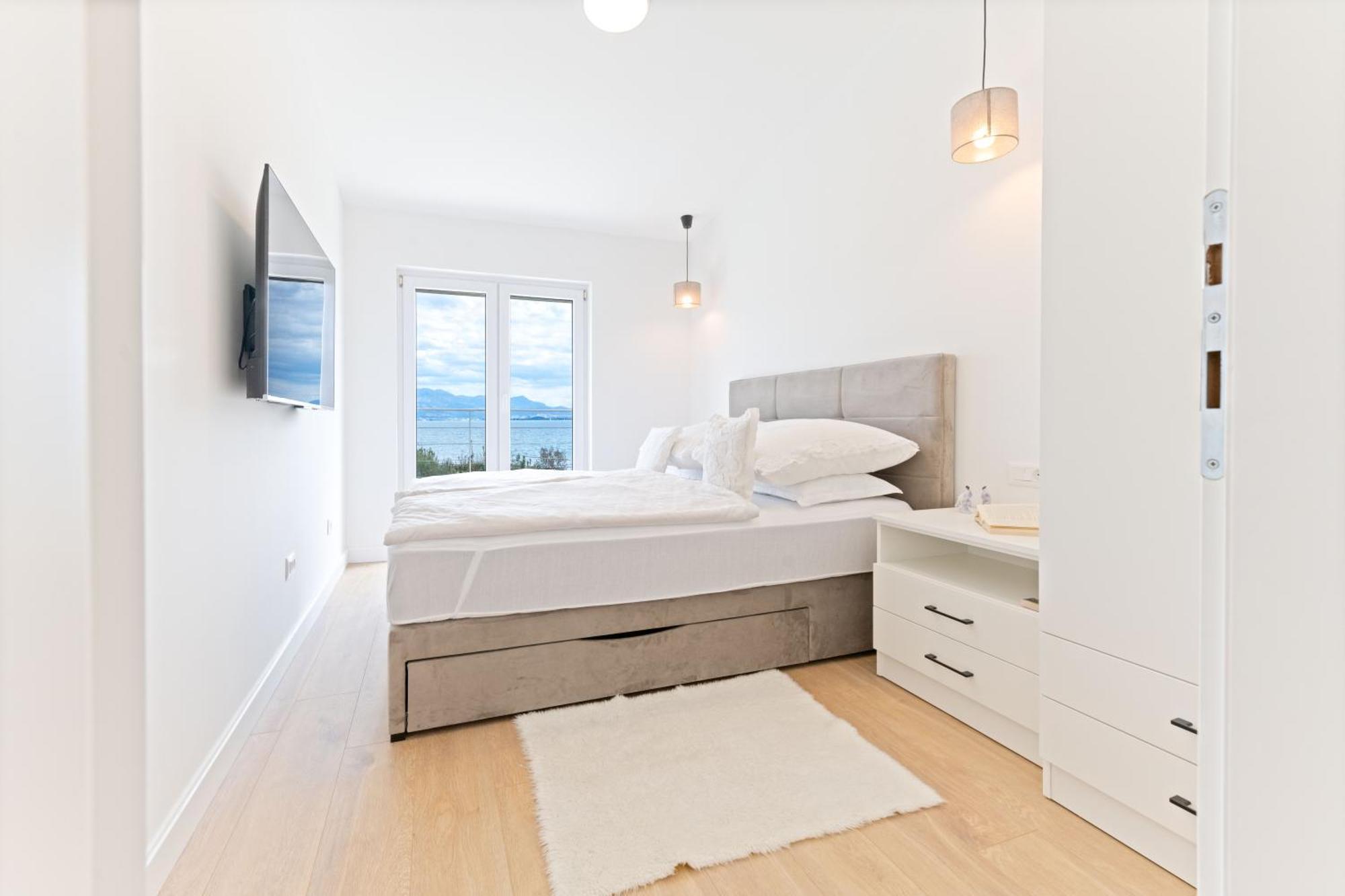 Stari Resnik Apartment *